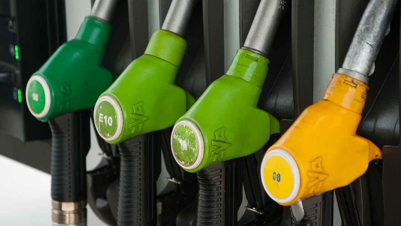 pompa di benzina