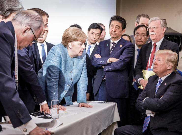 Coronavirus, Merkel e altri capi di Stato 
