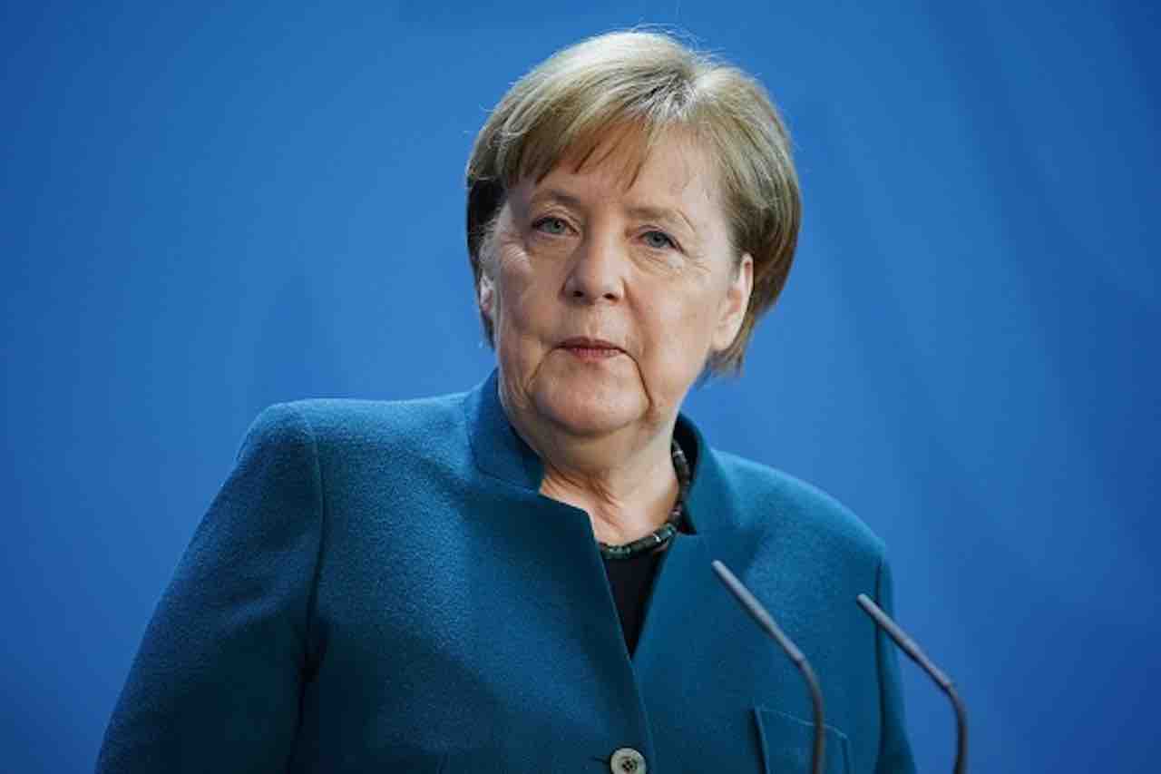 Coronavirus, il test su Angela Merkel ha esito negativo (Getty) - meteoweek.com