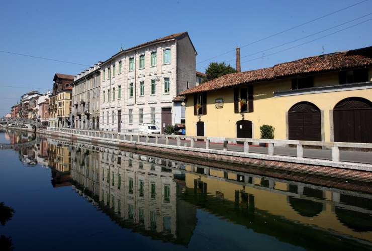 Milano rapina Naviglio