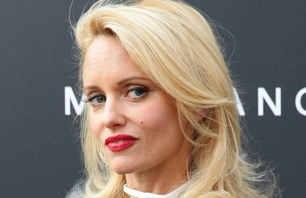Justine Mattera senza veli a 49 anni: la showgirl è perfetta [FOTO]