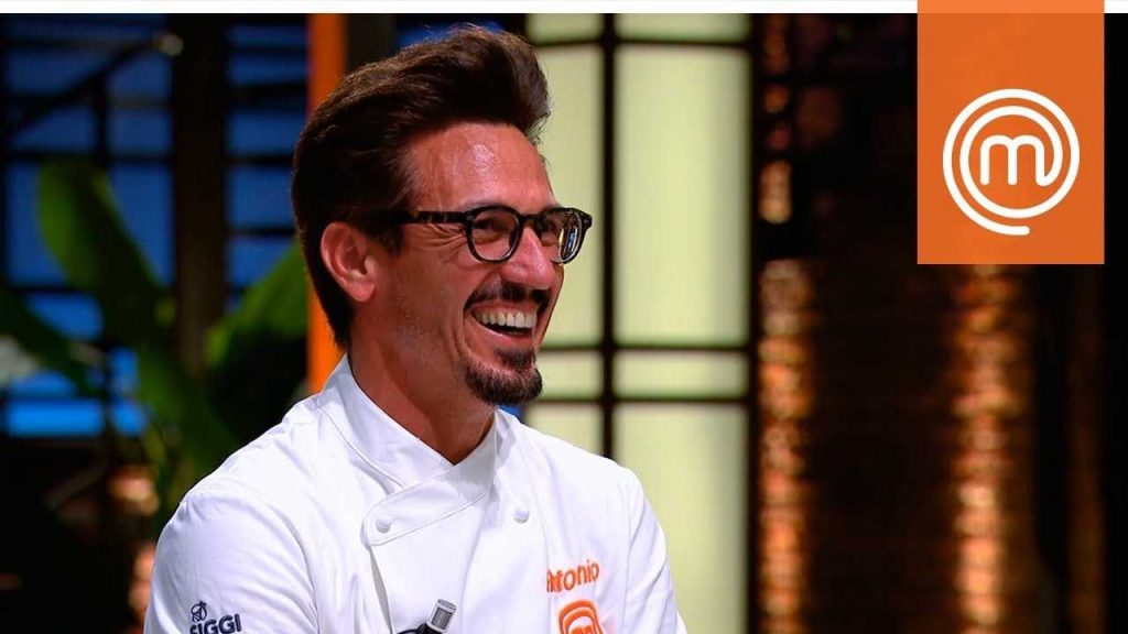 Antonio Lorenzon vince Masterchef e chiede al suo compagno di sposarlo [VIDEO]