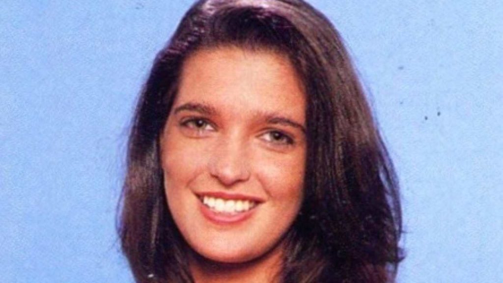 Alessia Merz, che fine ha fatto l’ex ragazza di Non è la Rai? Eccola oggi a 46 anni [FOTO]