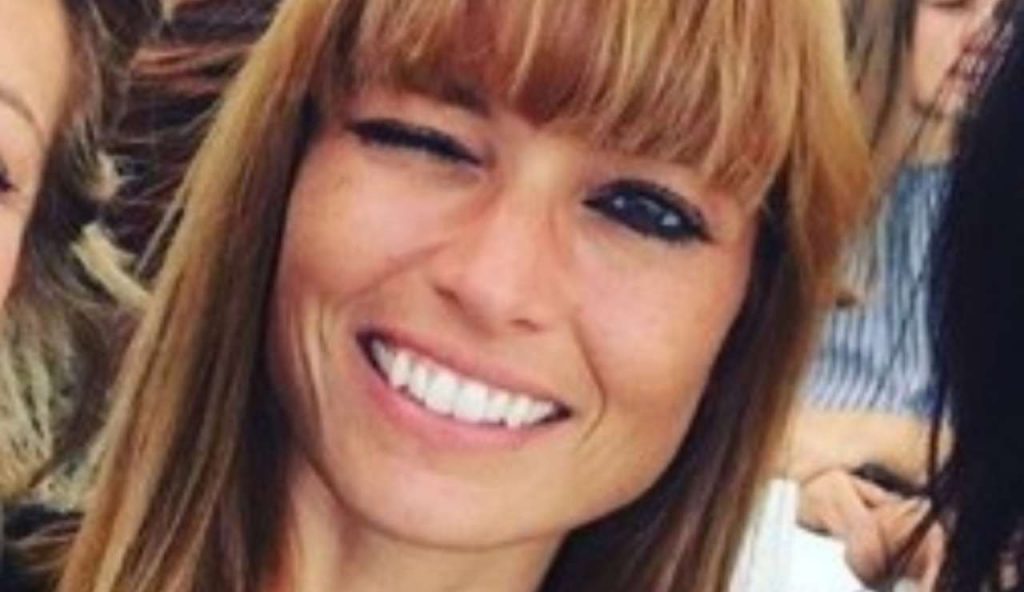 Carlotta Mantovan, l’ex compagna di Frizzi cambia look e mostra il suo nuovo amore [FOTO]