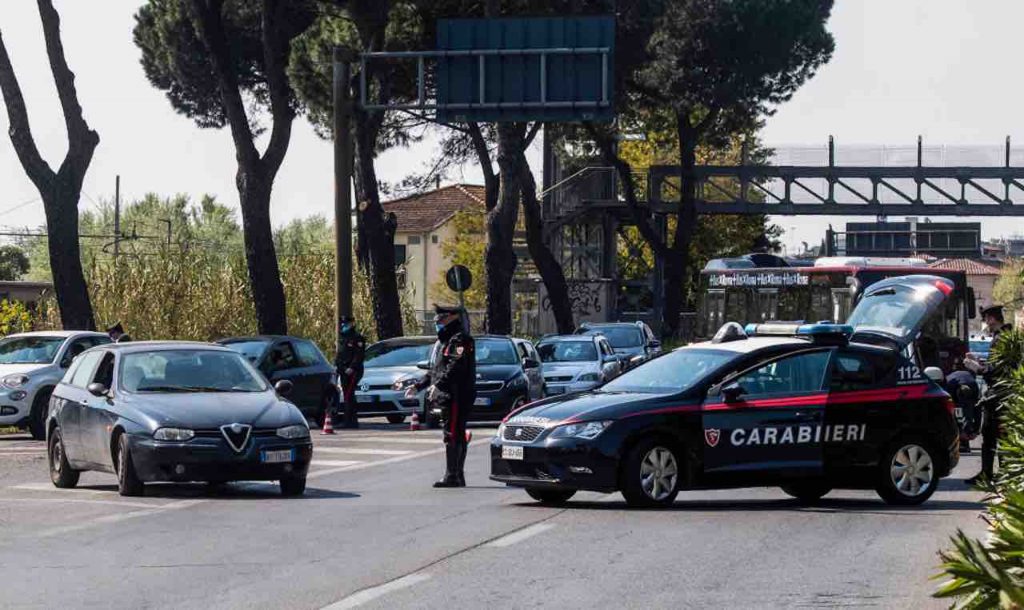 Coronavirus, Milano: 21 mila controlli, 596 multe