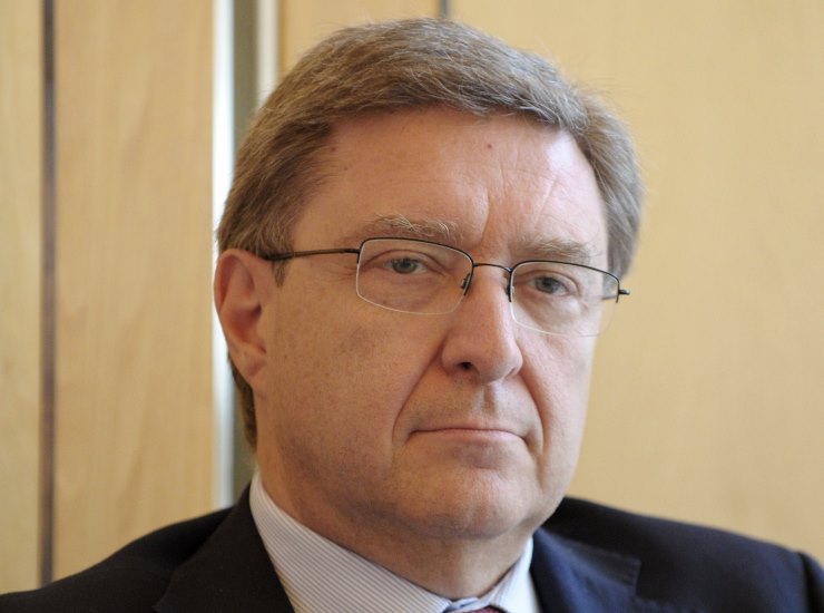 Enrico Giovannini chi è | carriera e vita privata dell'ex presidente ISTAT - meteoweek