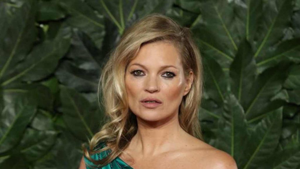 Kate Moss, conoscete la sorella? Bomba sexy con capelli rosa [FOTO]