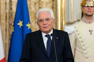 Mattarella ha conferito attestati di Alfiere della Repubblica a 25 giovani (Getty) - meteoweek.com