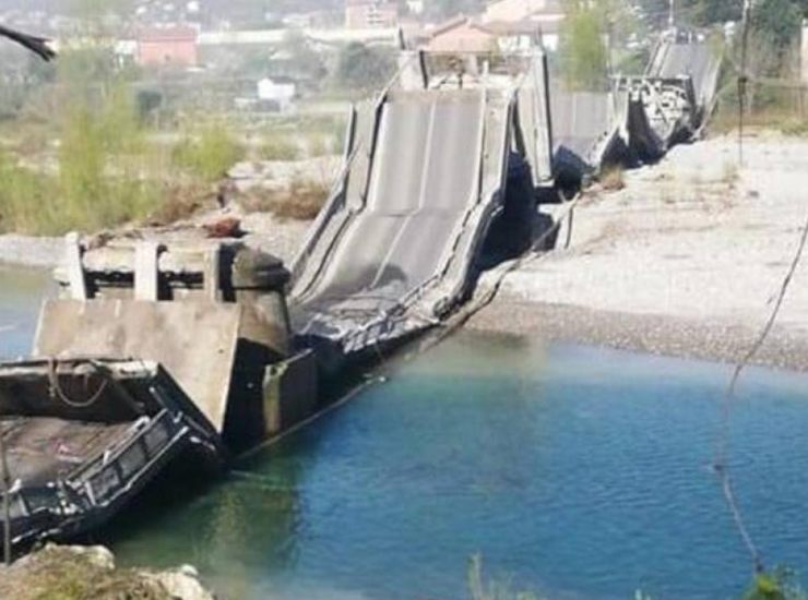 Ponte crollato ad Albiano, Sardine: "Esigiamo intervento Governo"