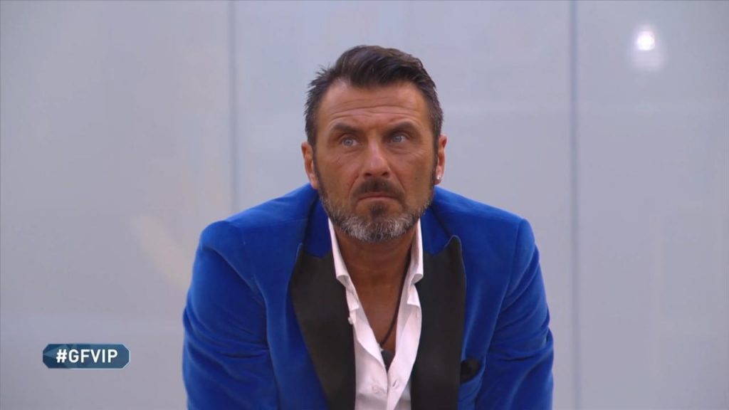 Sossio Aruta leone da tastiera | L’attacco sul web dopo il GF Vip