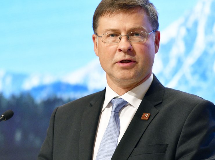 Covid19, Dombrovskis: "Mes e grande piano ripresa per le aziende"(GettyImages)