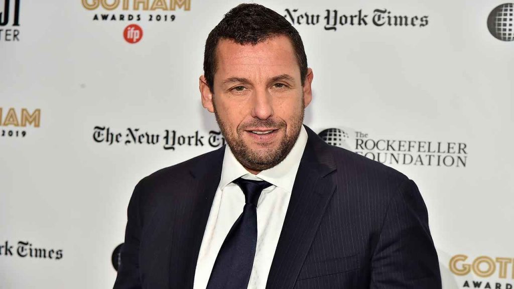 Adam Sandler | la canzone dedicata ai medici che lottano contro il COVID-19
