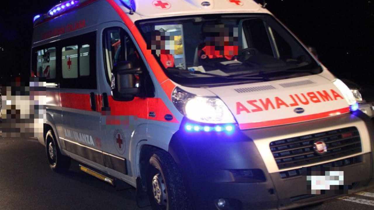 ambulanza egiziani lite