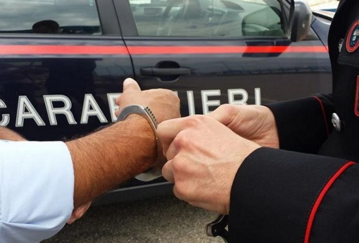carabinieri arresto - ivrea arrestato 37enne sigarette