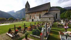 chiesa pinzolo polizia