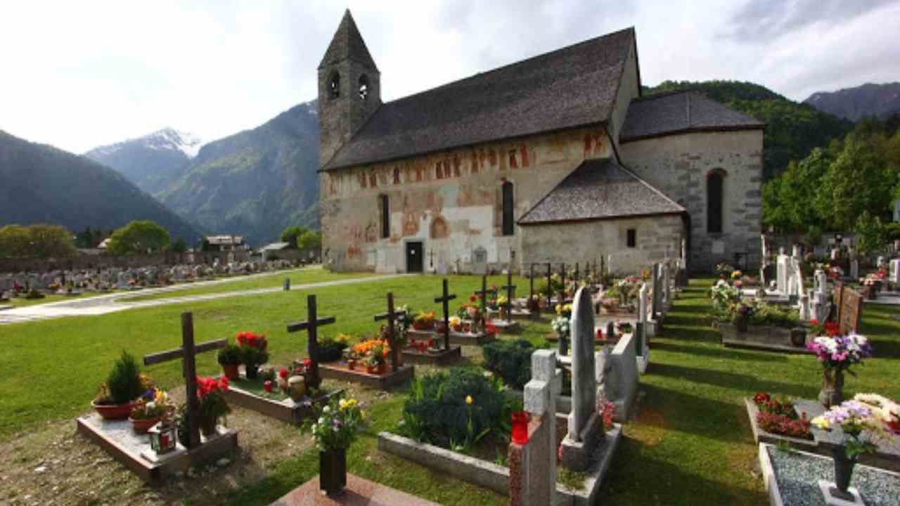 chiesa pinzolo polizia