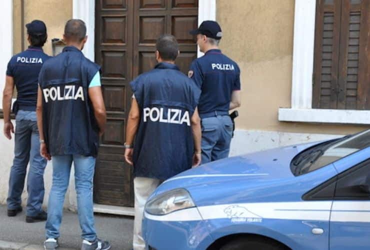 polizia squadra mobile