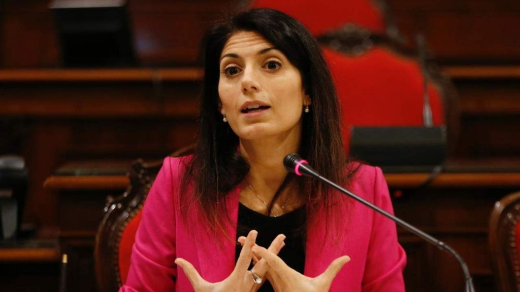 Coronavirus, la proposta della Raggi: “Tamponi per i senzatetto”