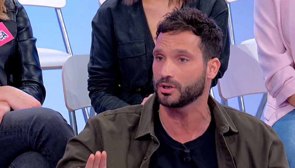 Sammy Hassan vita teatrale | Sfogo notturno a Uomini e Donne