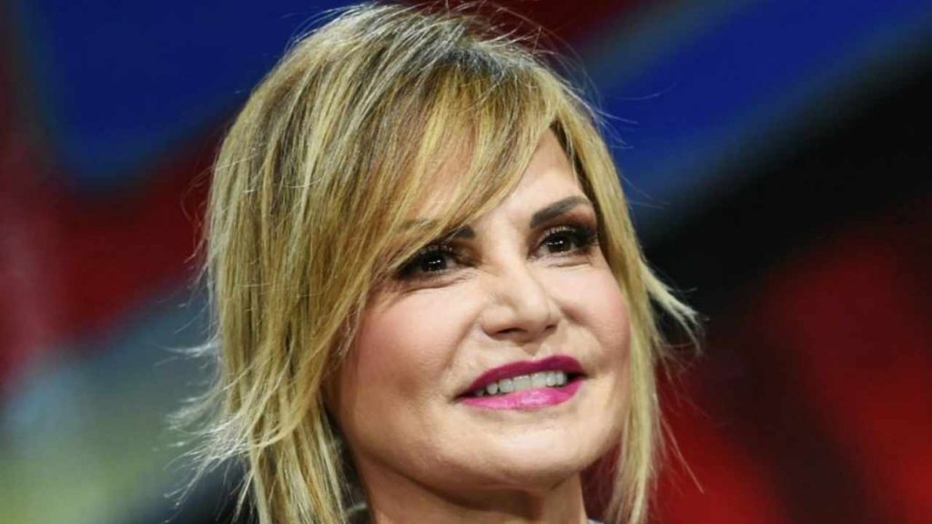 Simona Ventura splendida 55enne, ma la ricordate agli esordi? [FOTO]