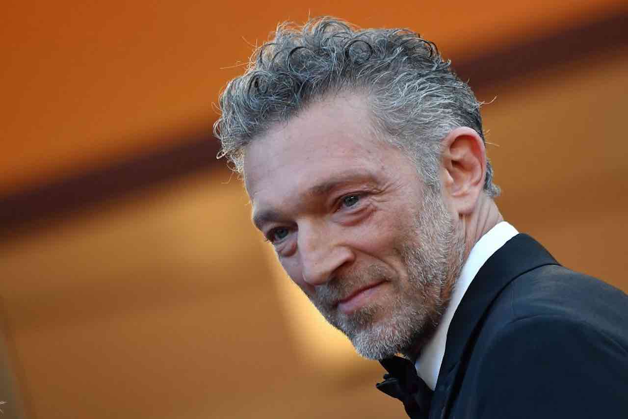 Vincent Cassel vittima di un drammatico incidente: ecco come sta