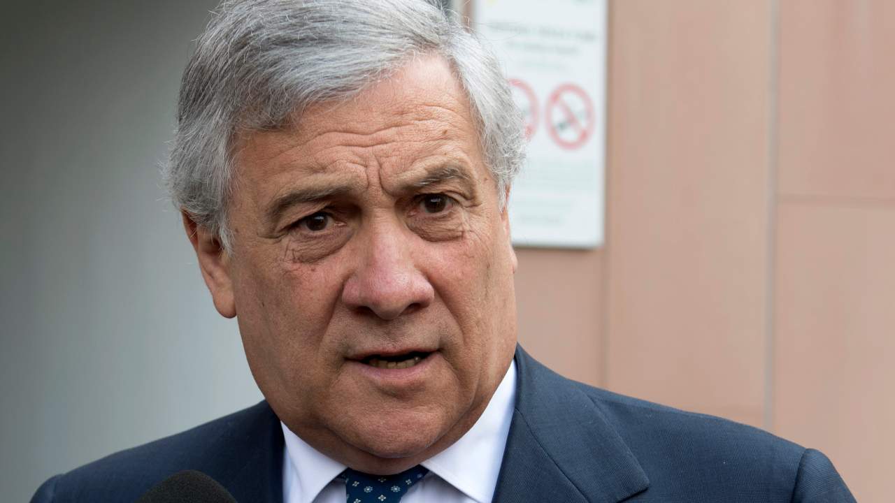 Tajani: collaborare in Fase 2? Sì, ma FI non si presta a giochi di palazzo
