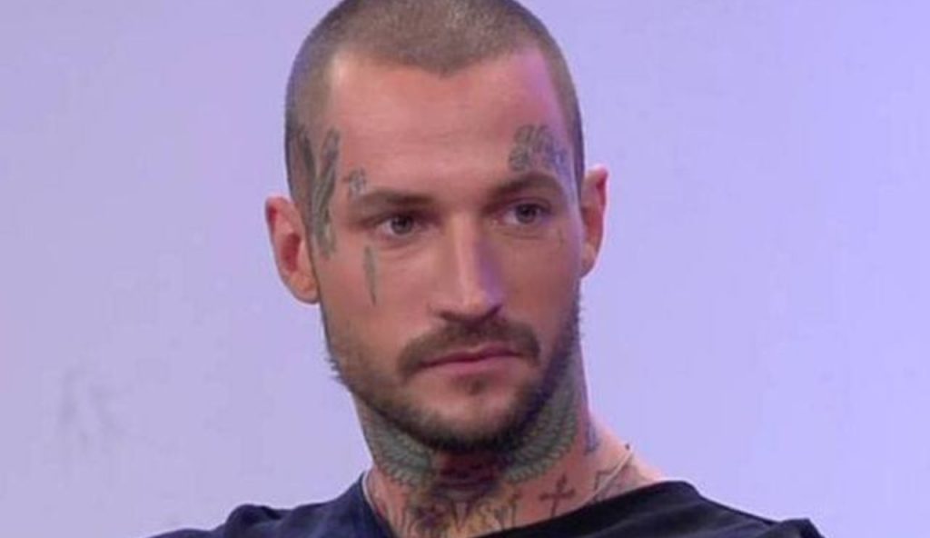 Uomini e Donne, ricordate Manuel Vallicella? Eccolo dopo il lutto [FOTO]