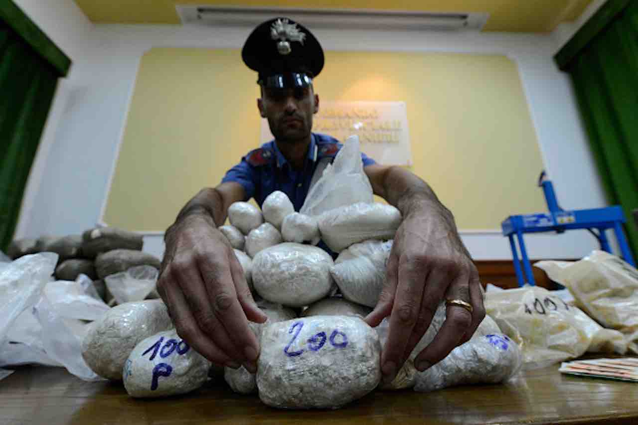 Droga, Gorizia- maxi sequestro di 40 kg di cocaina, un arresto (Getty) - meteoweek.com
