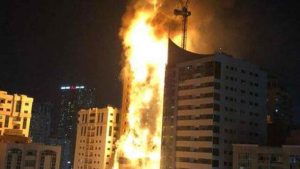 Emirati Arabi incendio grattacielo