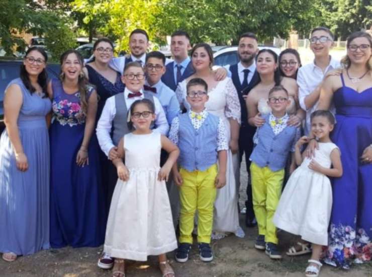 Catanzaro, in quarantena con 15 figli: la famiglia Anania si racconta