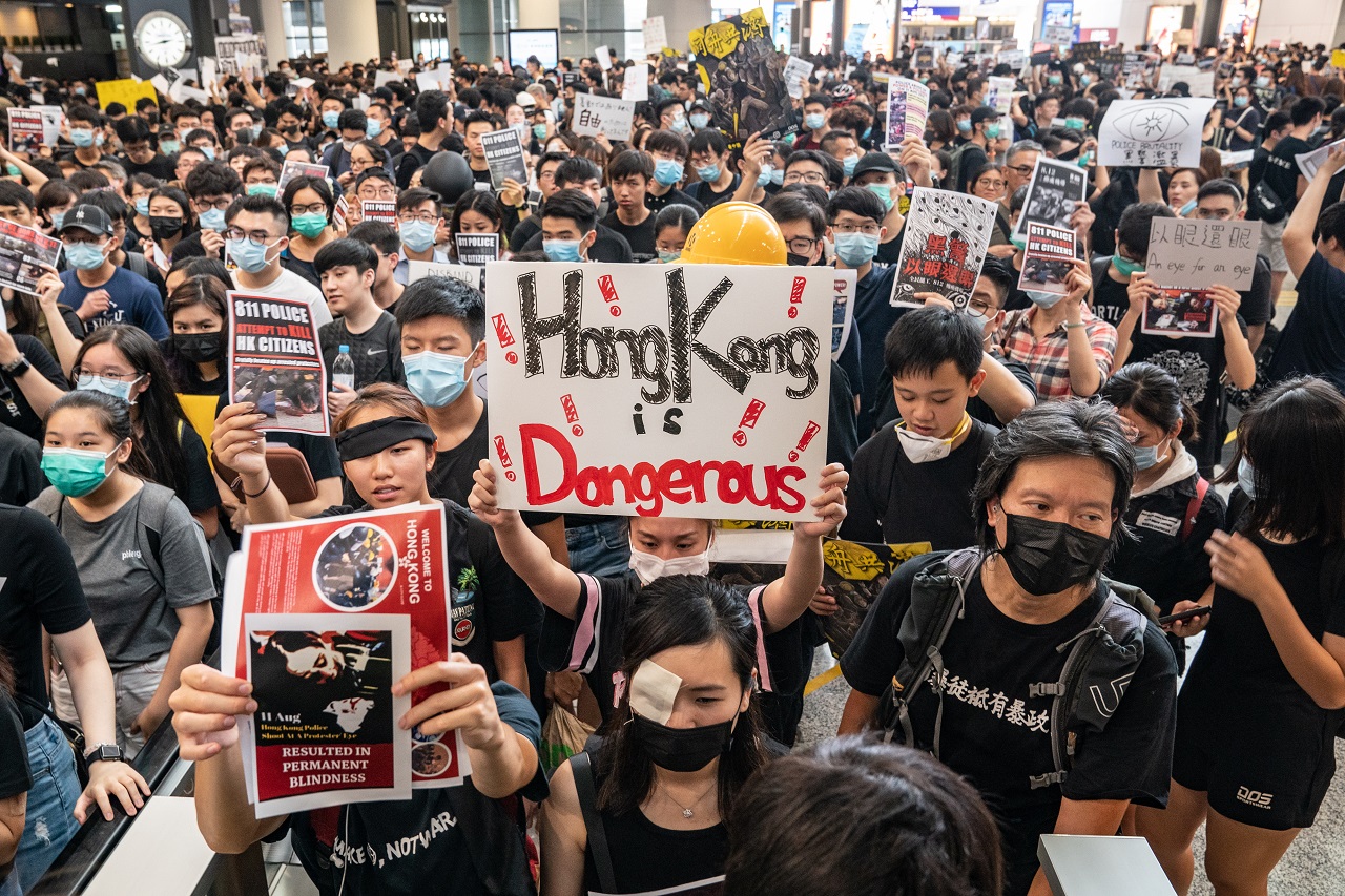 Cina, giro di vite sulla sicurezza ad Hong Kong. Continuano le proteste
