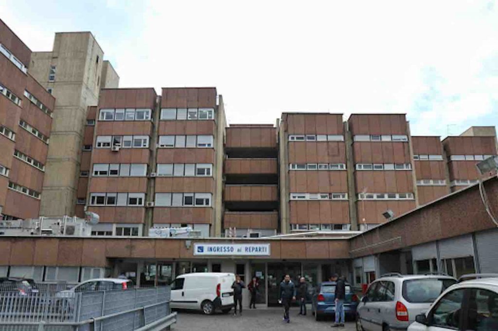 Morta paziente nel reparto psichiatrico di Reggio Calabria: arrestati 2 infermieri