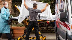 Usa, altri morti per Coronavirus: 1.224 in sole 24 ore(GettyImages)
