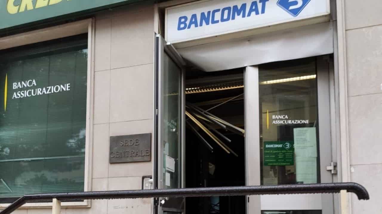 bancomat San Paolo Civitate