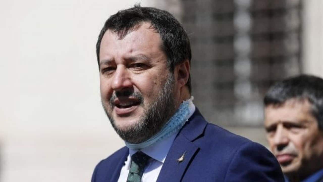 matteo salvini - fase 2- autocertificazioni