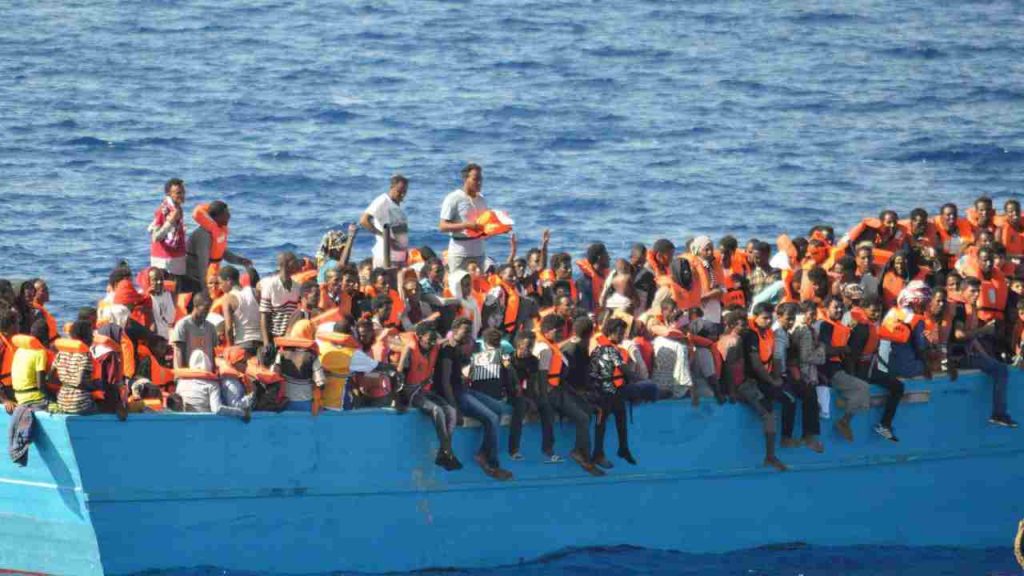 Migranti, sparita nel nulla imbarcazione con 90 persone a bordo