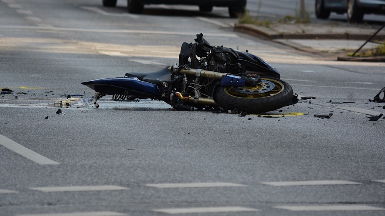 incidente moto viale Monza 