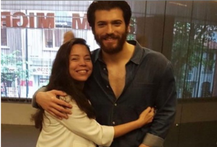 Can Yaman Avete Mai Visto La Mamma Ecco Chi E La Bellissima Foto