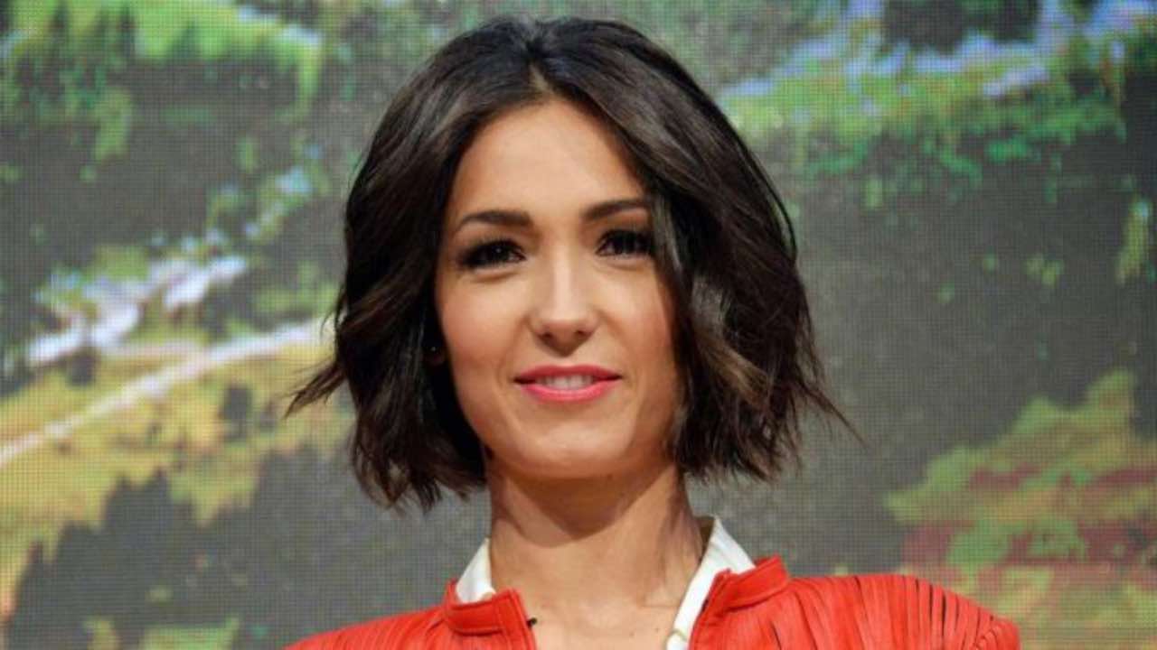 Caterina Balivo sgrida la sorella - meteoweek