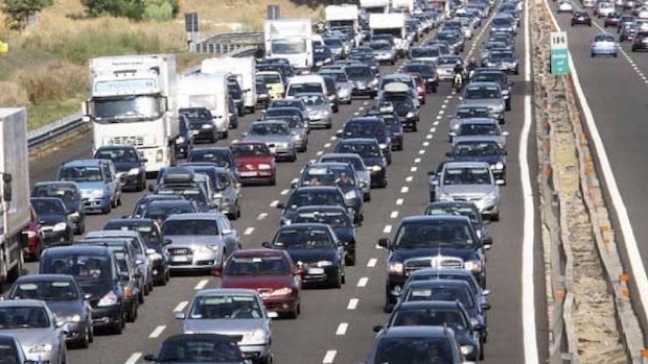 Liguria. Autostrade paralizzate, 11 km di coda
