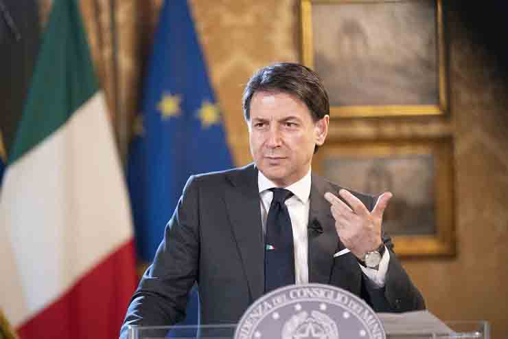 Giuseppe Conte non teme di cadere