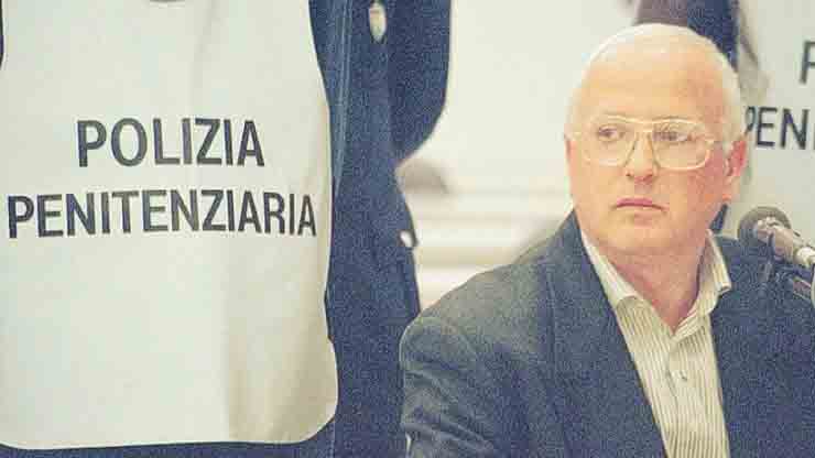 Raffaele Cutolo resta in carcere