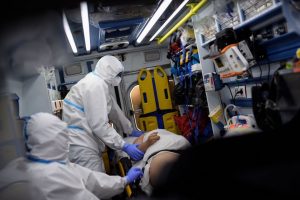 Arteria lacerata dopo parto spontaneo: ecco cosa è successo