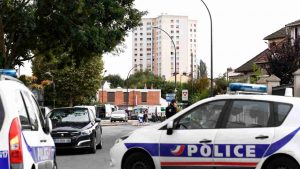 Francia, si spara nel cortile del tribunale con un fucile da caccia