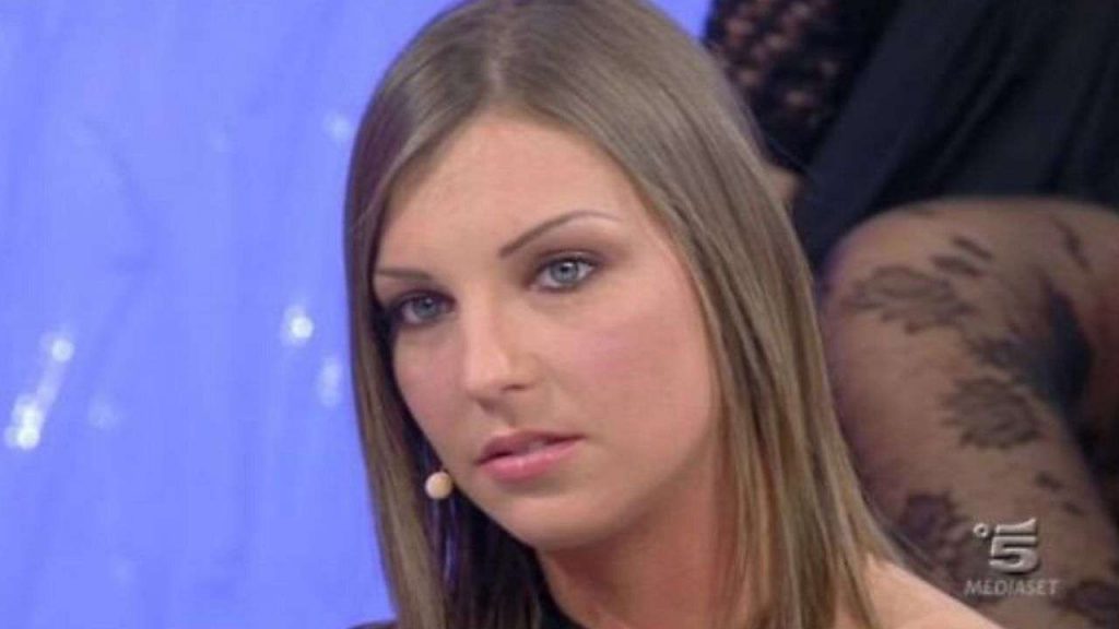 Tara Gabrieletto ha ceduto ai ritocchini? La foto che mette dubbi