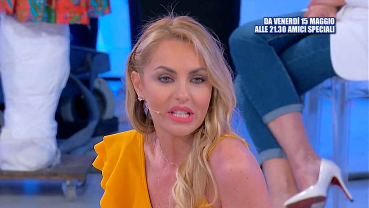 Veronica Ursida a capo di un complotto