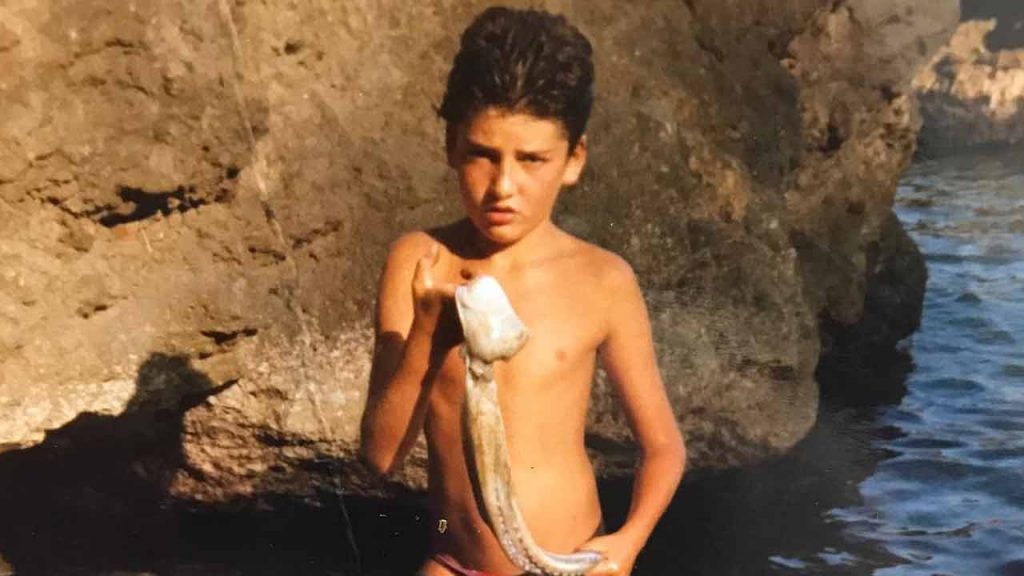 Questo bambino oggi è uno degli chef più famosi: chi è?