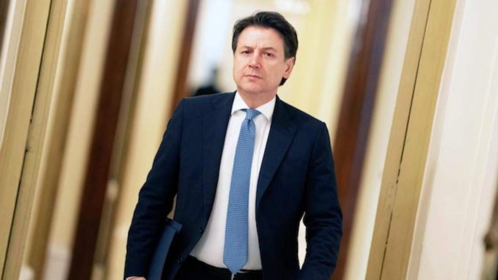 Conte dopo l’interrogatorio: “Sono tranquillo, ho chiarito tutto”