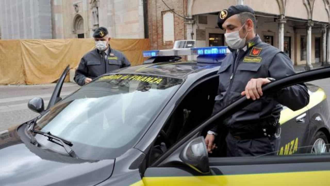 guardia di finanza - bancarotta fisco catania