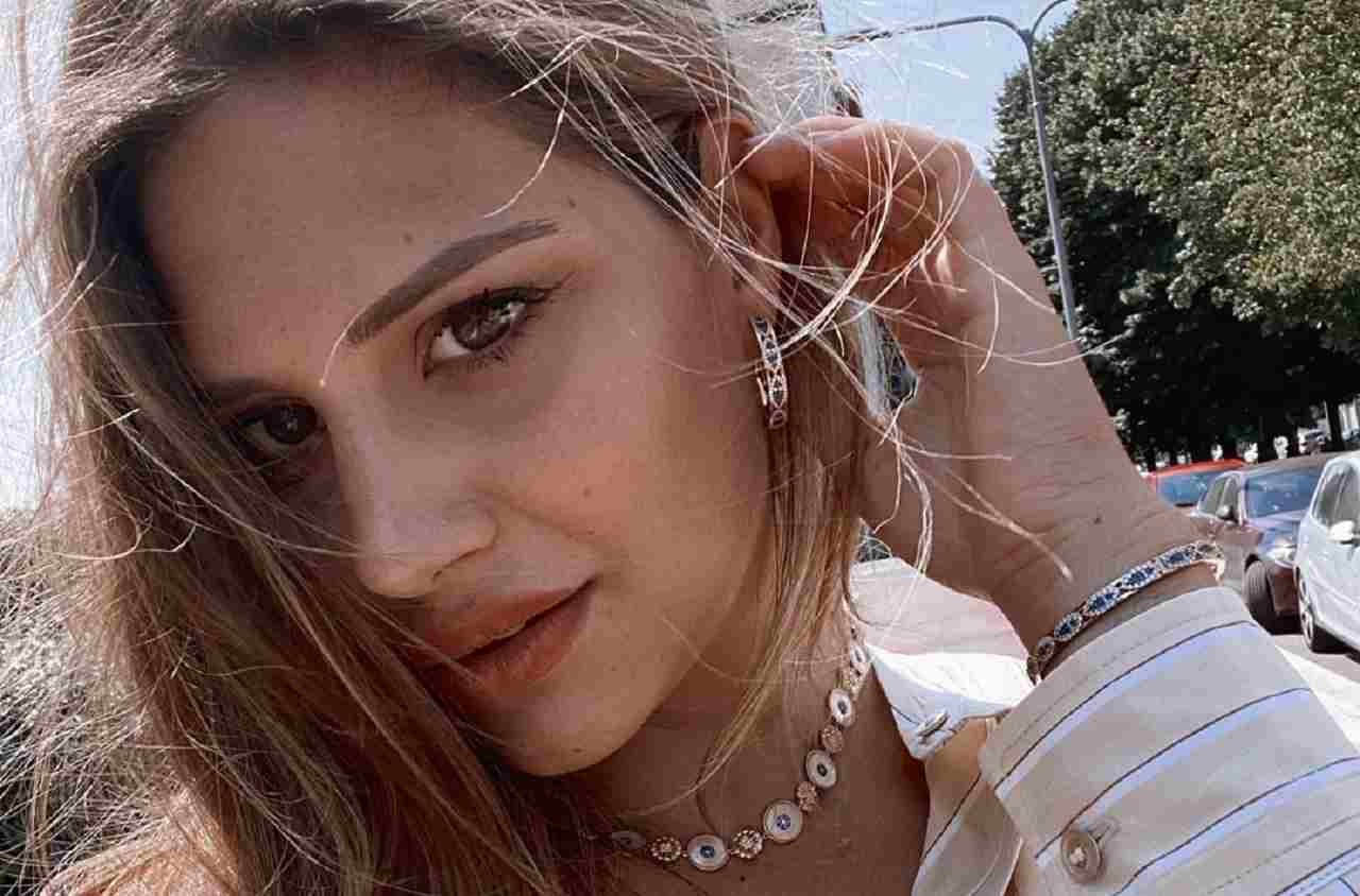 Beatrice Valli contro i canoni di bellezza